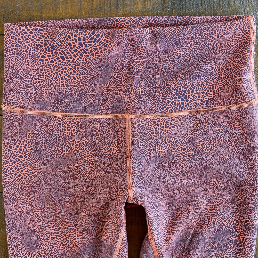 Lululemon Wunder Train HR 28” Leggings 8/M - Picture 2 of 5